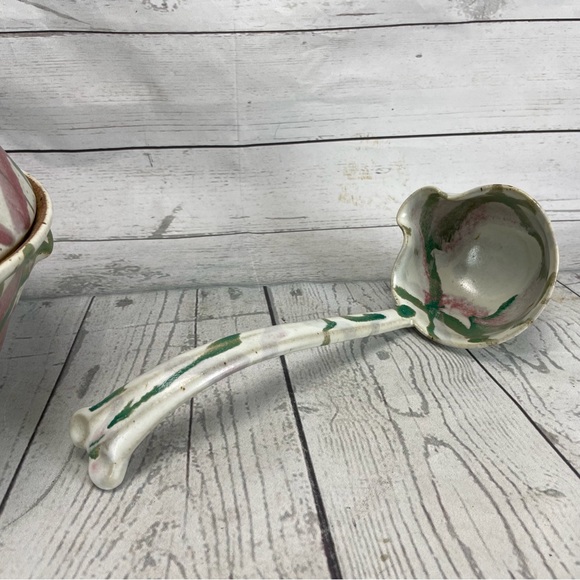 Whitefish Pottery Soup Tureen & Ladle Casserole Dish Bowl signed Gilfillan 1998 - Picture 10 of 16